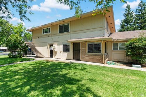 apt-2-1967 Southwood Dr, Vacaville, CA, 95687-6172 | Card Image