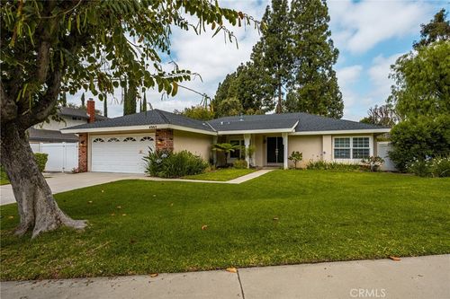 4907 Avenida De Las Estrell, Yorba Linda, CA, 92886-3196 | Card Image