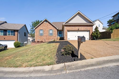 904 Kable Cir, Nashville, TN, 37211-6927 | Card Image