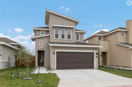 1424 Zurich Ave, McAllen, TX, 78504-7020 | Card Image