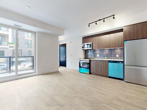 5-174 Clonmore Dr, Scarborough, ON, M1N0B9 | Card Image