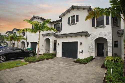 0-480 Nw 203rd Ter, Miami Gardens, FL, 33169-3472 | Card Image