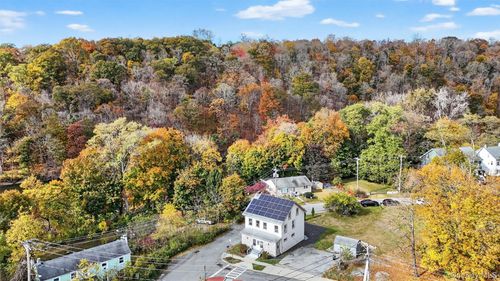 95 Market St, Wappingers Falls, NY, 12590-2330 | Card Image