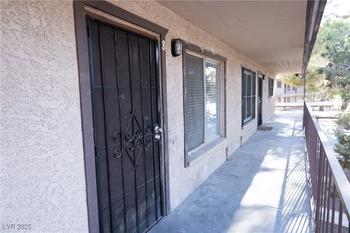 8-605 S Royal Crest Circle, Las Vegas, NV, 89169 | Card Image