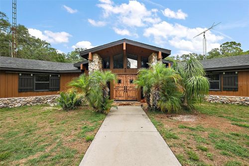 672 E Belt Ave, Bushnell, FL, 33513-4848 | Card Image