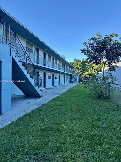 apt-6-129 Ne 80th Ter, Miami, FL, 33138-4438 | Card Image