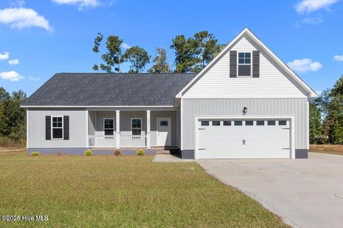 302 E Theriault Ct, Jacksonville, NC, 28540-5685 | Card Image