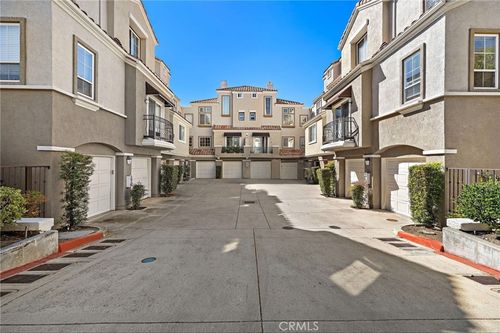 15 Via Pamplona, Rancho Santa Margarita, CA, 92688-2340 | Card Image