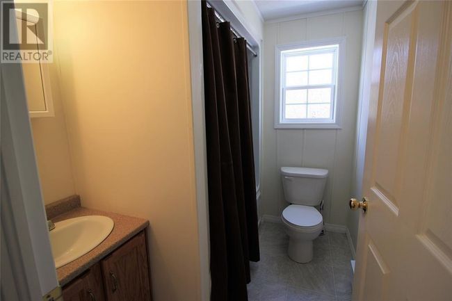 17 Foote Avenue, Home with 3 bedrooms, 2 bathrooms and null parking in Sunnyside NL | Image 5