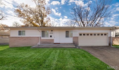 10093 Viscount Dr, Saint Louis, MO, 63136-5635 | Card Image