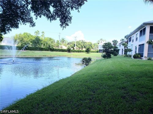 201-661 Wiggins Lake Dr, NAPLES, FL, 34110-6055 | Card Image