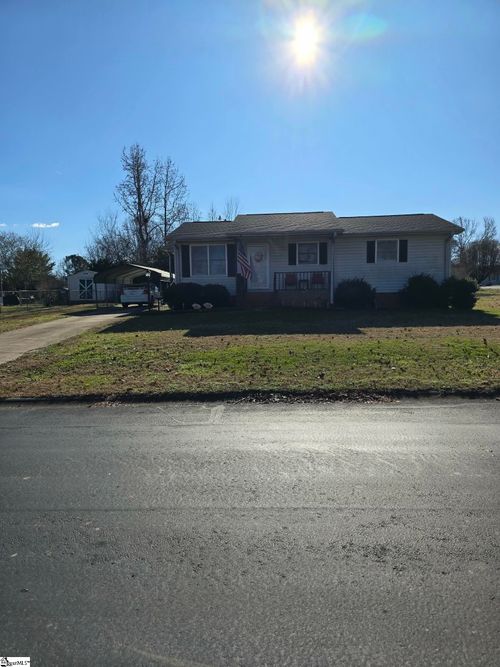 416 Pisgah Ln, Inman, SC, 29349-6759 | Card Image