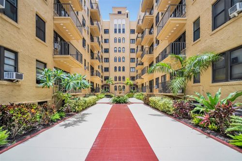 415-130 4th Avenue N, St Petersburg, FL, 33701 | Card Image
