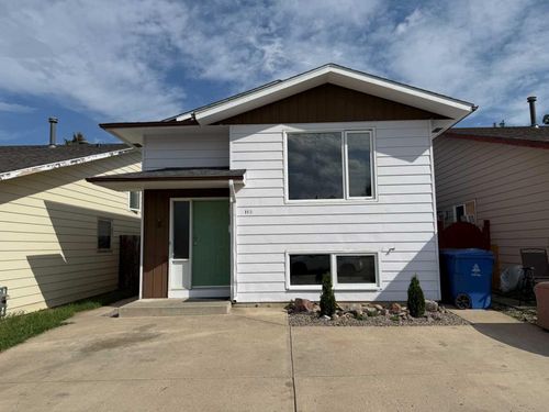 113 Cayuga Crescent W, Lethbridge, AB, T1K5H4 | Card Image