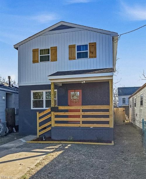 1112 37th St, Newport News, VA, 23607-3210 | Card Image