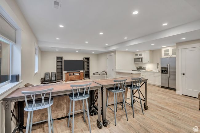 2040 E Lambourne Ave, House other with 7 bedrooms, 7 bathrooms and 12 parking in Millcreek UT | Image 42