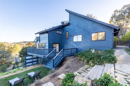 8110 Castenada Ln, Atascadero, CA, 93422-4869 | Card Image