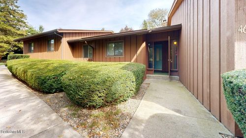 46-46 Churchill Crst, Pittsfield, MA, 01201-1221 | Card Image