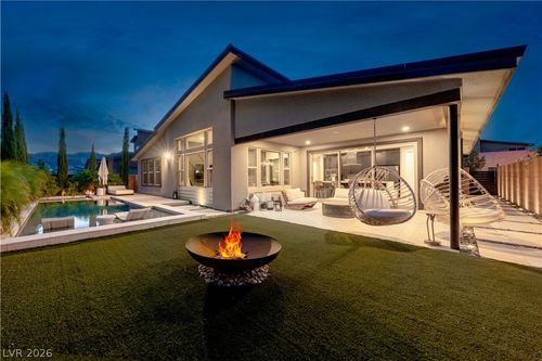 9719 Starlight Ridge Ave, Las Vegas, NV, 89148-5673 | Card Image