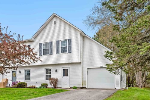 287 Eastview Cir, Williston, VT, 05495-7355 | Card Image