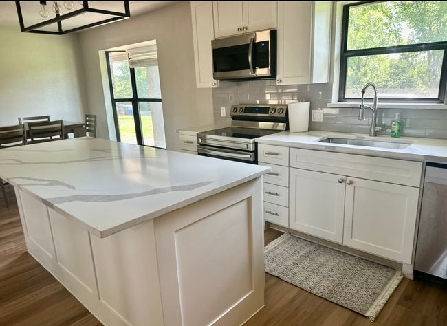2215 Lake Sharon Dr, House other with 5 bedrooms, 3 bathrooms and null parking in Corinth TX | Image 4