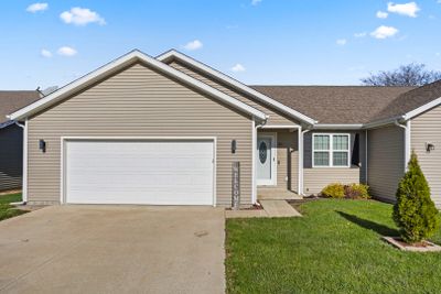 208 Augusta Court, Home with 3 bedrooms, 2 bathrooms and 2 parking in Fisher IL | Image 1