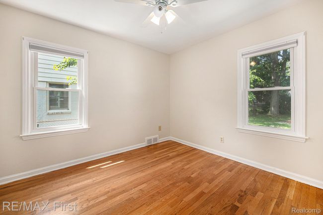 009_p1022763_431.jpg | Image 9