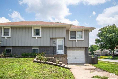 16400 W 123rd St, Olathe, KS, 66062-1170 | Card Image