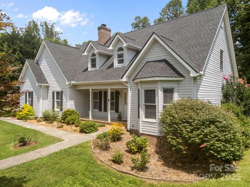6 Springfield Way, Arden, NC, 28704-8572 | Card Image