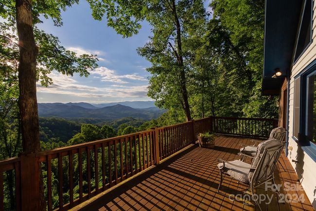 639 Deer Ridge Rd, House other with 2 bedrooms, 3 bathrooms and null parking in Bryson City NC | Image 34