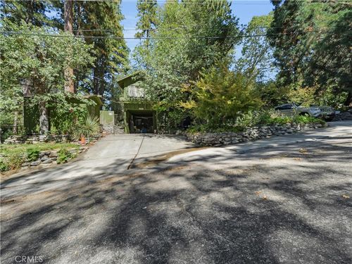 37590 Live Oak St, Angelus Oaks, CA, 92305-9515 | Card Image