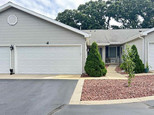 511 W Griswold Street, Ripon, WI, 54971 | Card Image