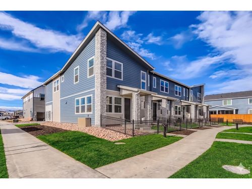 2819 Bear Springs Cir, Longmont, CO, 80503-9081 | Card Image