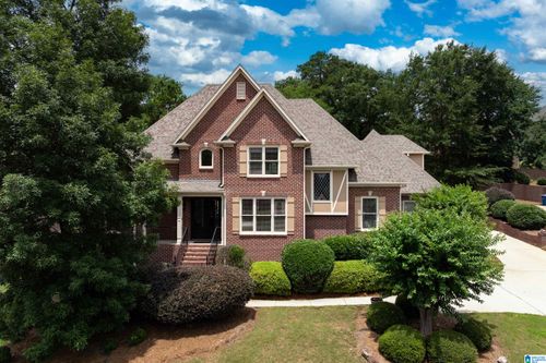 5232 Lake Crest Cir, HOOVER, AL, 35226-5083 | Card Image