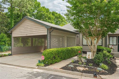 526 Gardenia Ln, Marietta, GA, 30068-4615 | Card Image