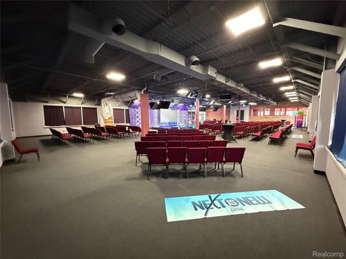 10421 W 7 Mile Rd, Detroit, MI, 48221-1964 | Card Image