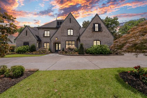 7583 Tagg Dr, Germantown, TN, 38138-5828 | Card Image