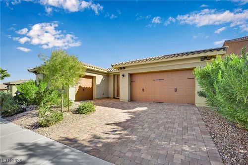 960 Rue Grand Paradis Ln, Henderson, NV, 89011-0101 | Card Image
