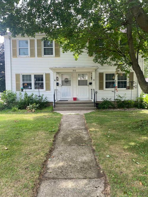 212 White St, Blissfield, MI, 49228-1344 | Card Image