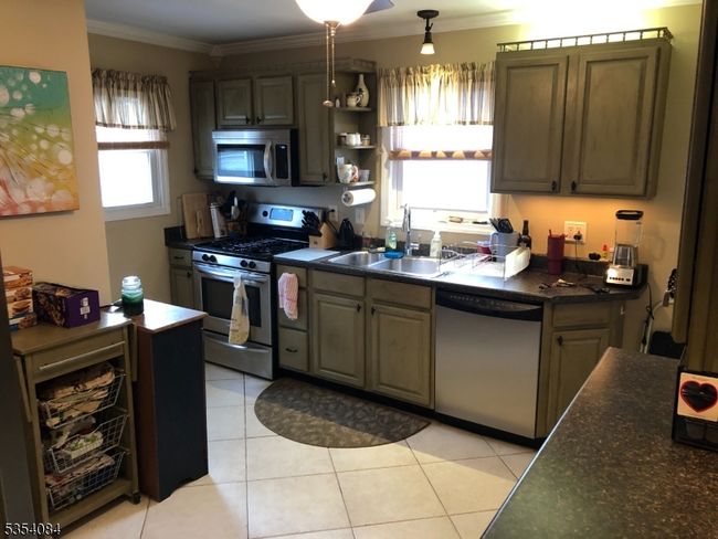 427 Miltonia St, House other with 2 bedrooms, 1 bathrooms and null parking in LINDEN NJ | Image 12