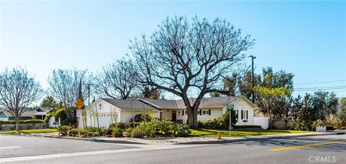 14201 Cameron Ln, North Tustin, CA, 92705-3280 | Card Image