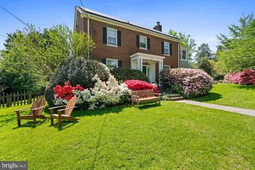 4008 Rosemary St, CHEVY CHASE, MD, 20815-5222 | Card Image