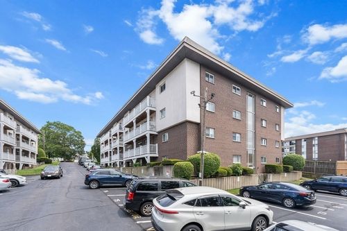 226-205 Independence Ave, Quincy, MA, 02169-7734 | Card Image