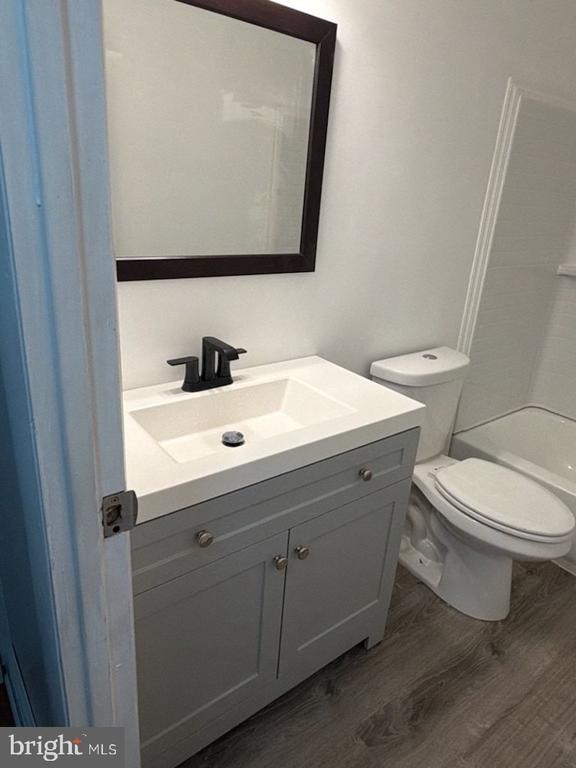 Residential in MOUNT LAUREL 4