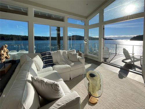 812 Sunset Pt, Sooke, BC, V9Z1N6 | Card Image