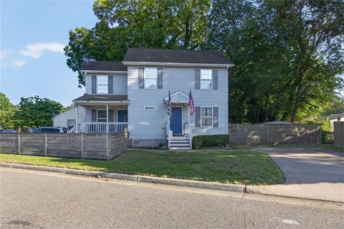 11 Knox Pl, Hampton, VA, 23669-2969 | Card Image