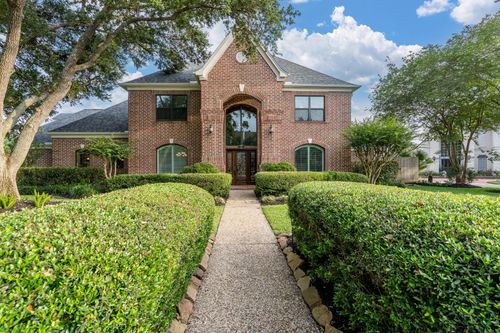 5310 Frensham Cir, Houston, TX, 77041-5512 | Card Image