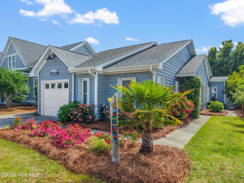 722 Sloop Pointe Ln, Kure Beach, NC, 28449-4924 | Card Image