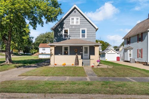 283 Main St Sw, Brewster, OH, 44613-1307 | Card Image