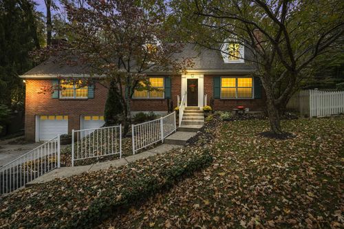 1053 Montague Rd, Park Hills, KY, 41011-1974 | Card Image